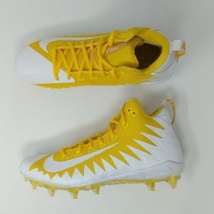 Nike Alpha Menace Pro Mid Football Cleats Size 10